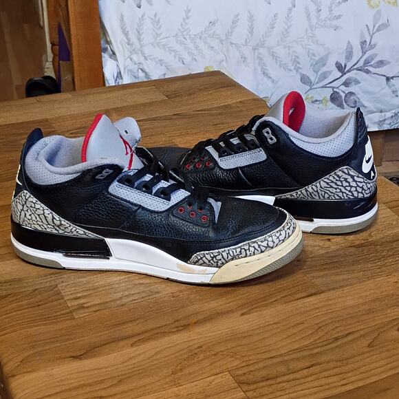 Nike Air Jordan 3 Retro Men Shoes Sneakers OG Mid Black Cement Size 13 main image 4